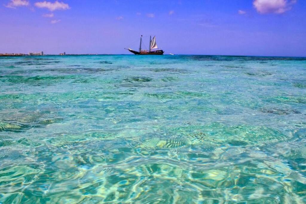 New! Cozy 1 Bedroom Condo- Gold Coast, Noord Aruba Palm Beach Bagian luar foto