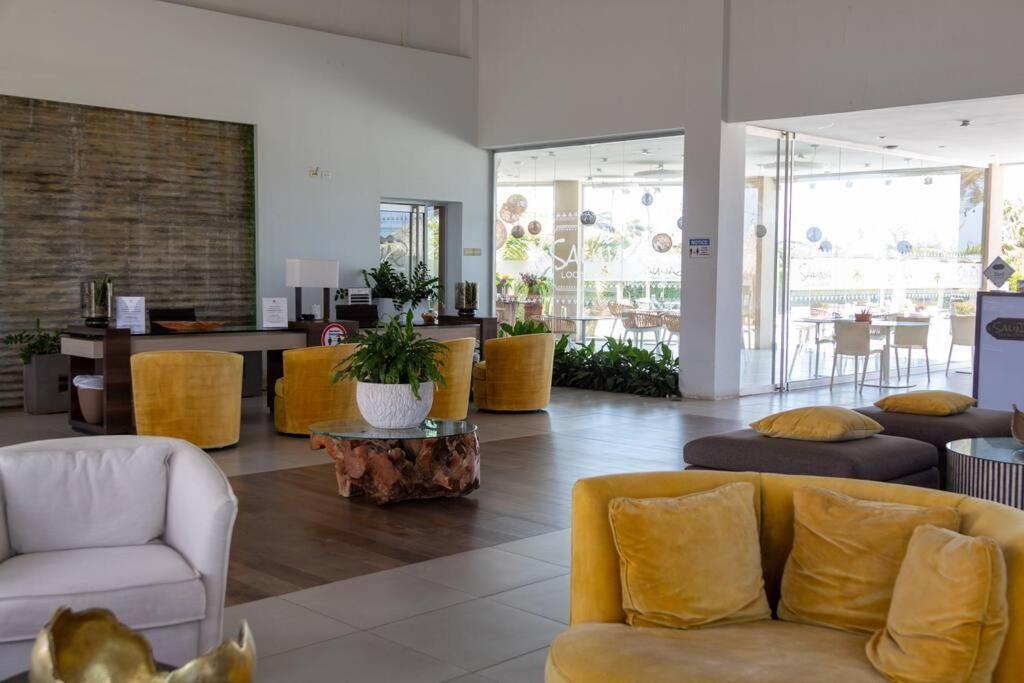 New! Cozy 1 Bedroom Condo- Gold Coast, Noord Aruba Palm Beach Bagian luar foto