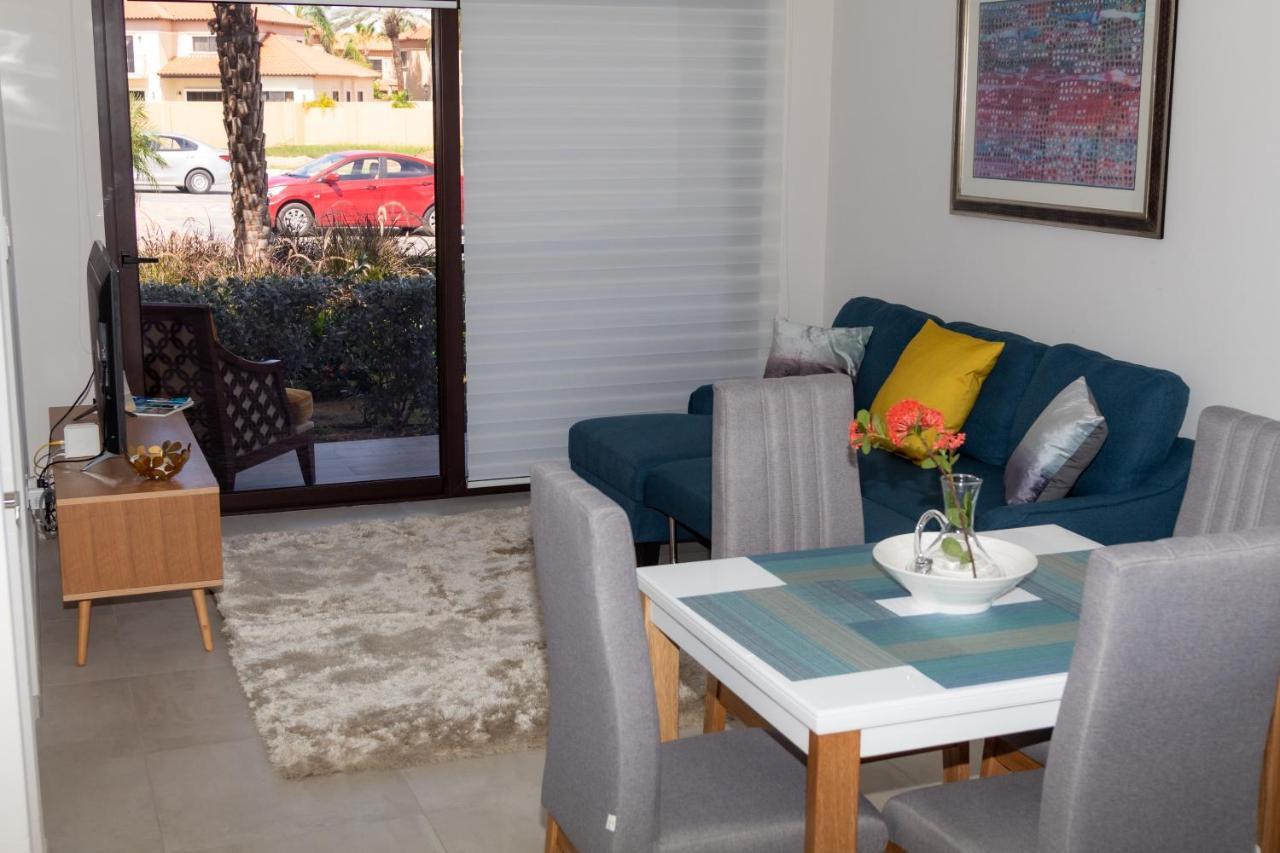 New! Cozy 1 Bedroom Condo- Gold Coast, Noord Aruba Palm Beach Bagian luar foto